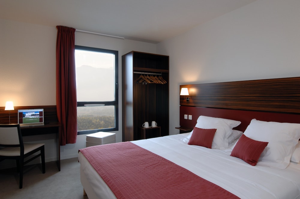 Standard Room - Photo 1