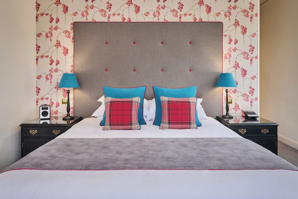 Luxury Room, 1 King Bed, Park View - Photo 13