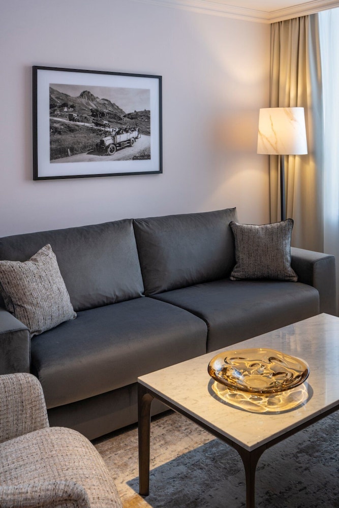 Suite, 1 King Bed
