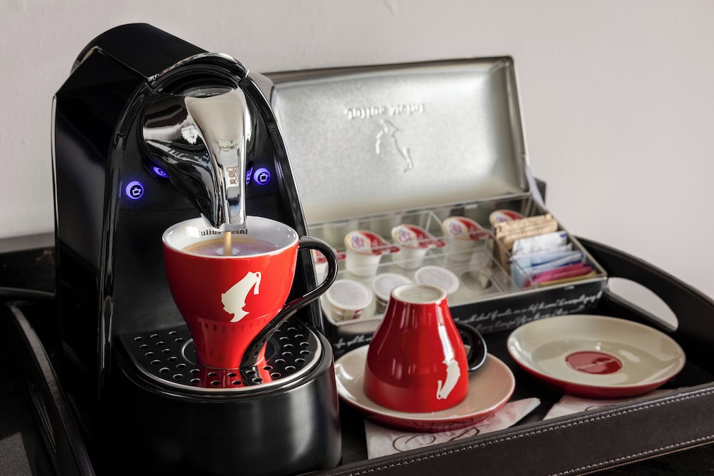 Deluxe Room, 1 King Bed with Sofa bed, Ocean View