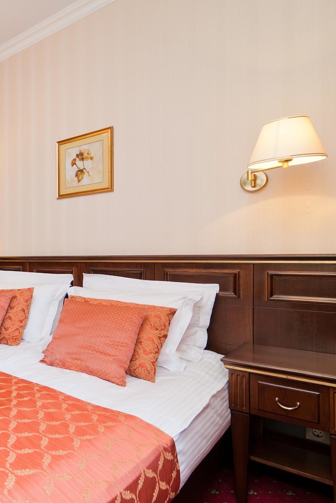 Standard Room photo 1