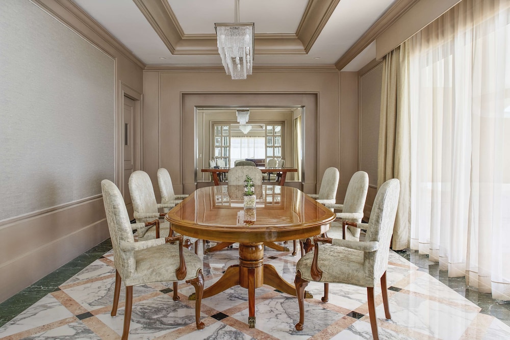 Presidential Suite