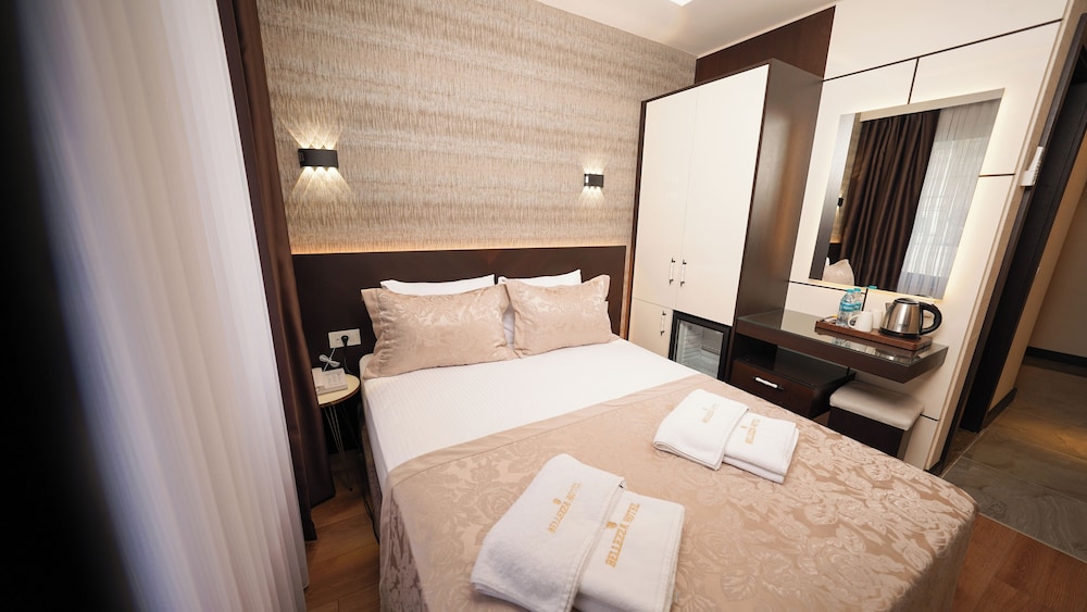 Standard Double Room photo 2