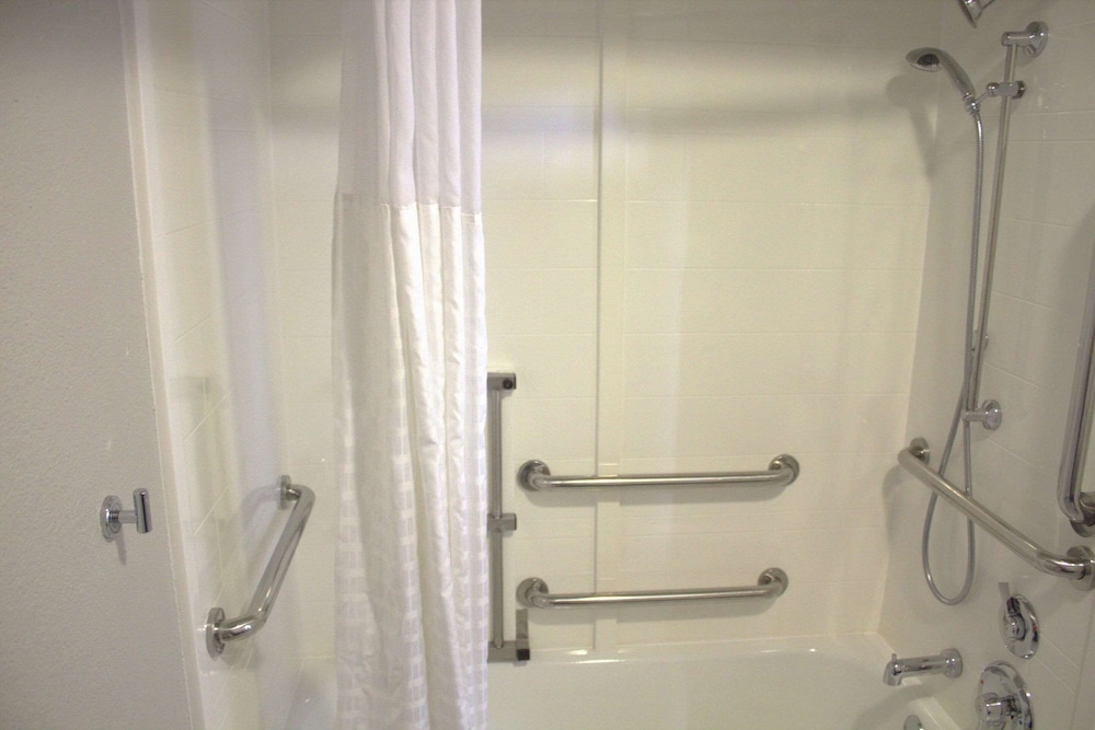 Suite, 1 King Bed with Sofa bed, Accessible, Non Smoking (Roll-In Shower) photo 3