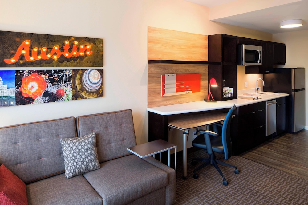 Suite, 1 Bedroom (Hearing Accessible) photo 2