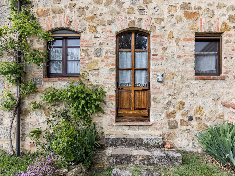 House photo 2