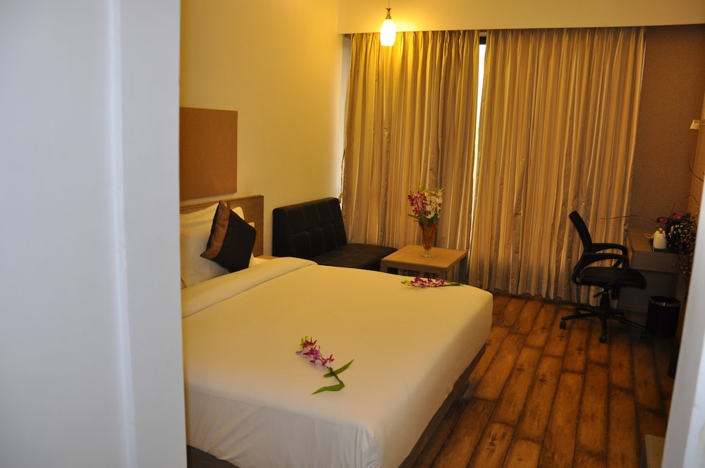 Premium Room - Photo 6