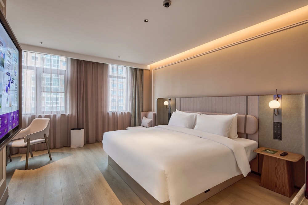 Privilege, Room, 1 King Bed