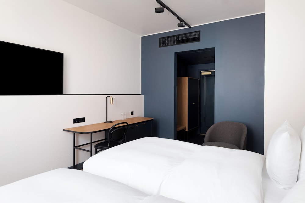 Twin Room (Solo) - Photo 3