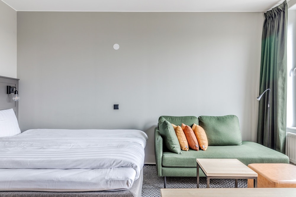 Studio, 1 Twin Bed photo 3