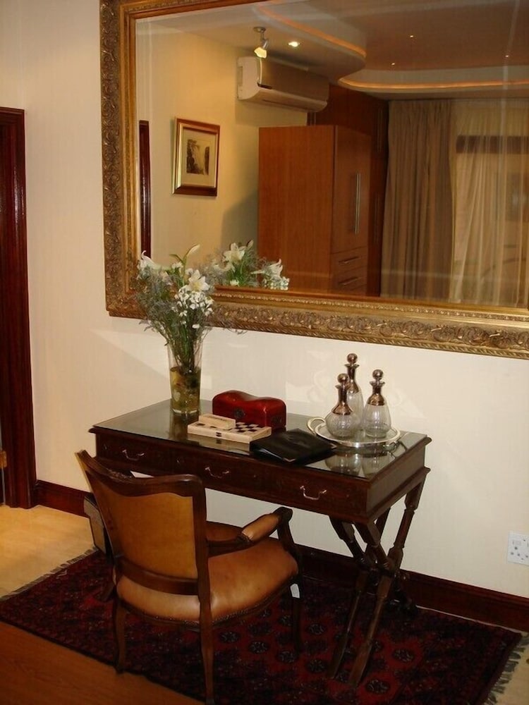 Luxury suite (4)