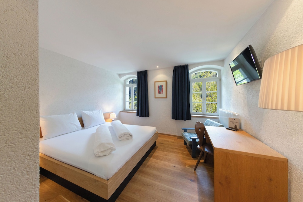 Double Room, Private Bathroom - Photo 8