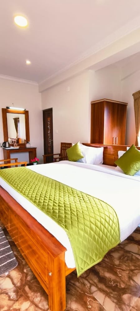 Deluxe Double Room, City View