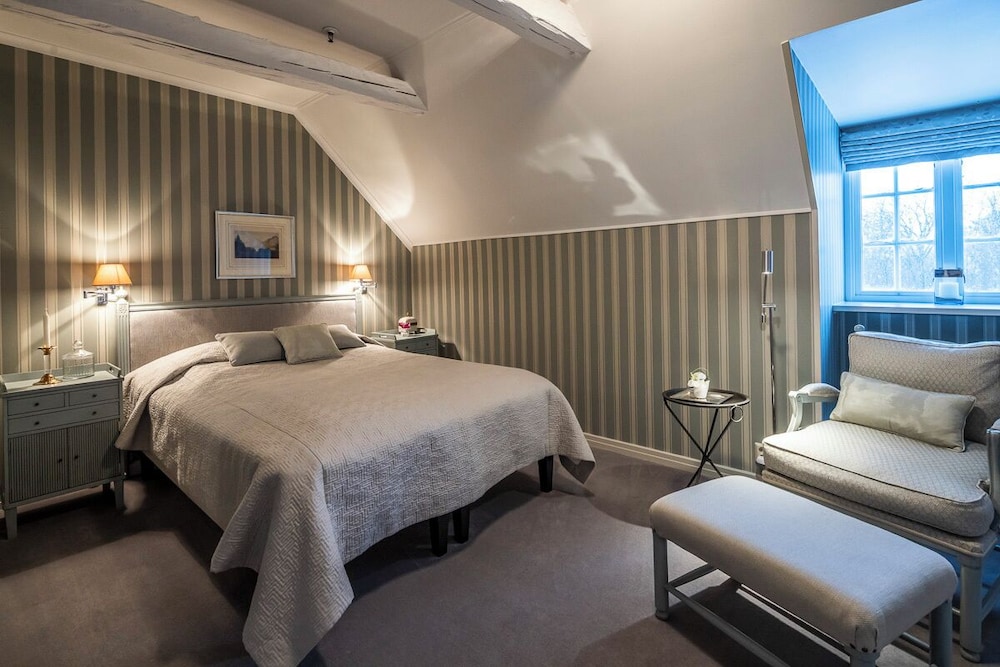 Deluxe Double Room - Historic Main Building