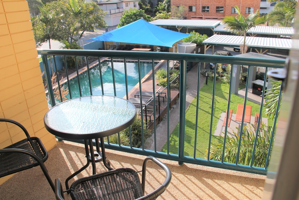 Studio, Balcony photo 3