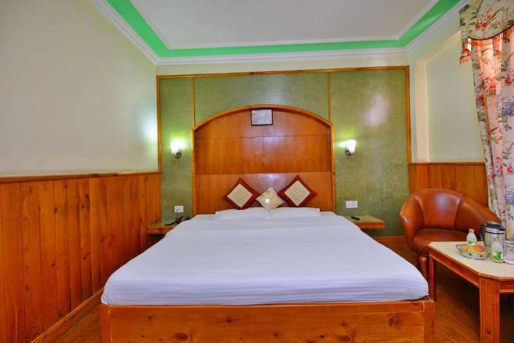 Deluxe Double Room - Photo 1