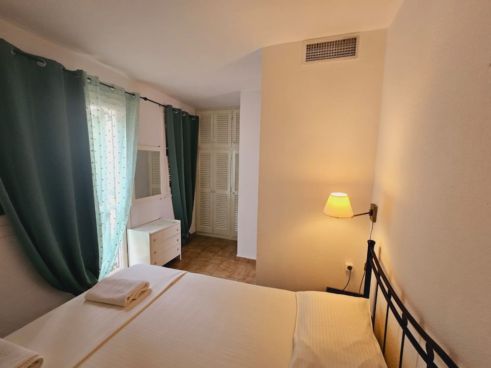 Apartment, 1 Bedroom, Smoking, Garden View