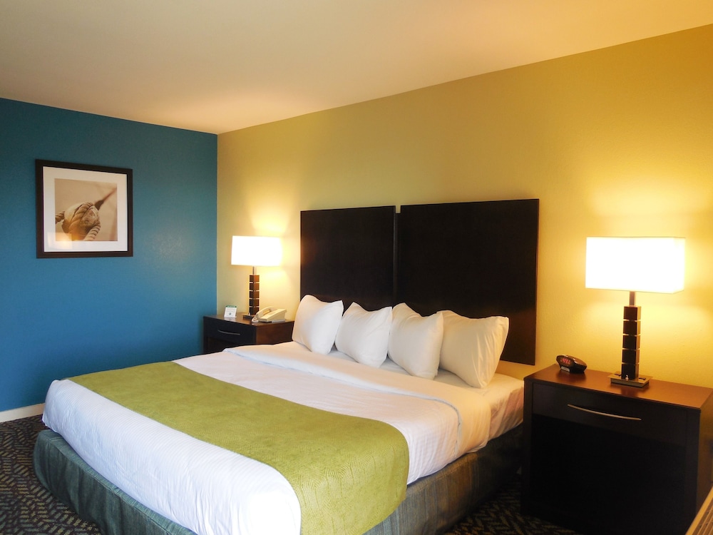 Exclusive Room, 1 King Bed, Non Smoking, Marina View photo 1