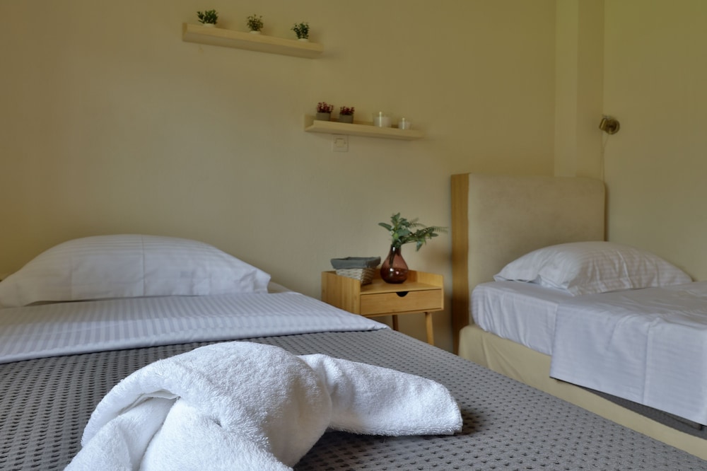 House, 2 Bedrooms, Accessible, Balcony photo 1