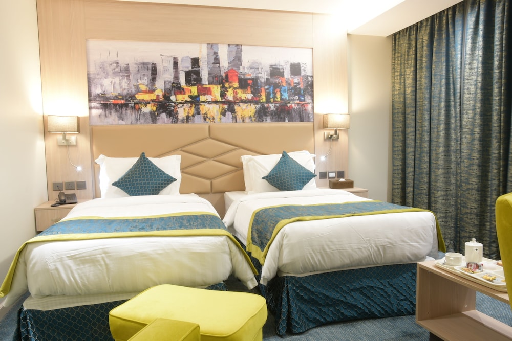 Deluxe Twin Room - Photo 1