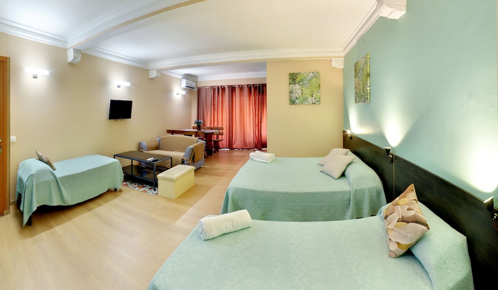Comfort Studio Suite, 1 Bedroom photo 2
