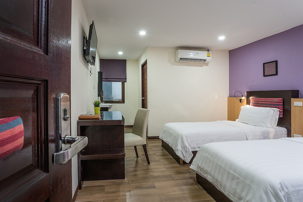 Deluxe Twin Room photo 1