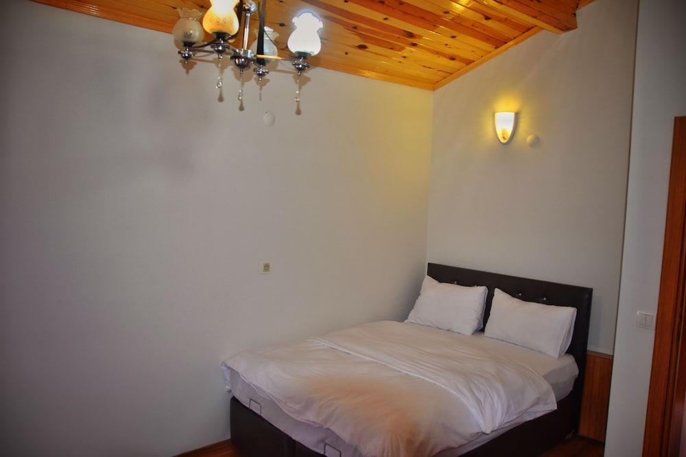 Suite, Mountain View photo 1