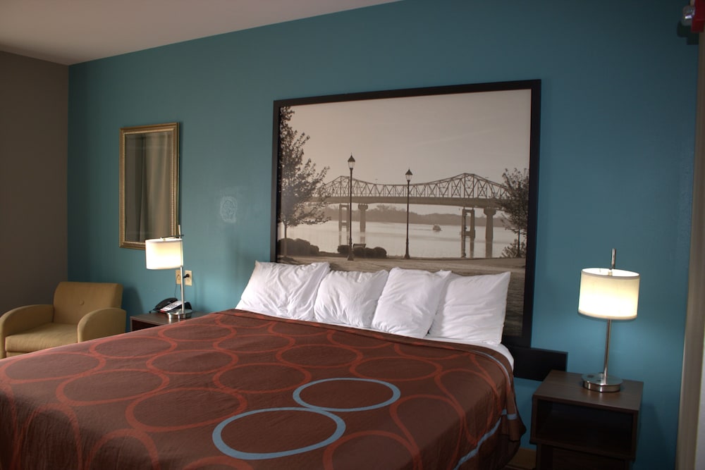 Room, Accessible photo 1