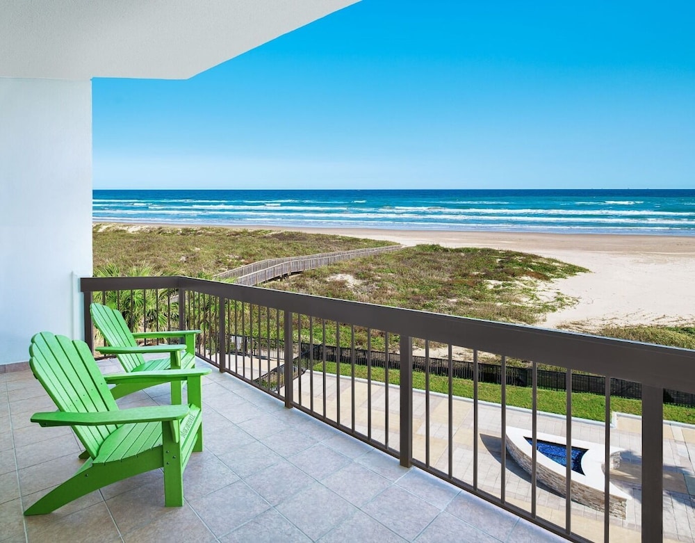 Two Bedroom Oceanfront Condo, 1 King, 2 Queens - Photo 1
