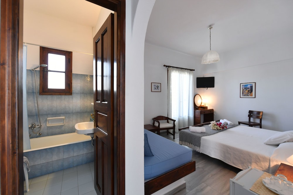 Triple Room photo 2