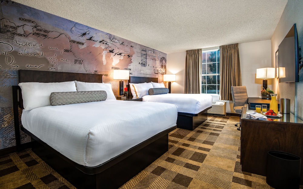 Room, 2 Queen Beds (NO PETS)