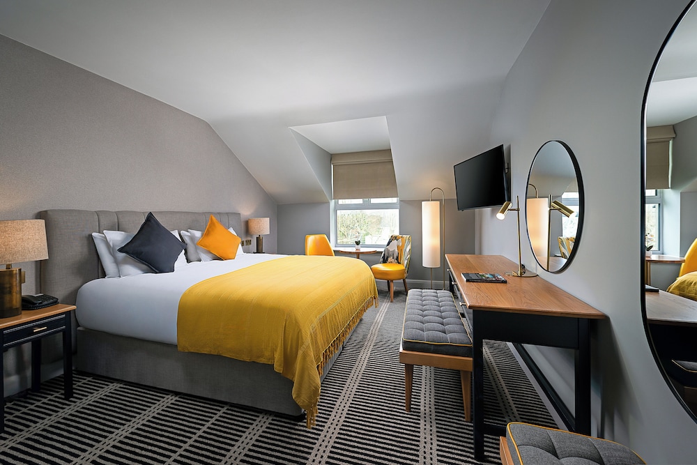 Deluxe Super King Room