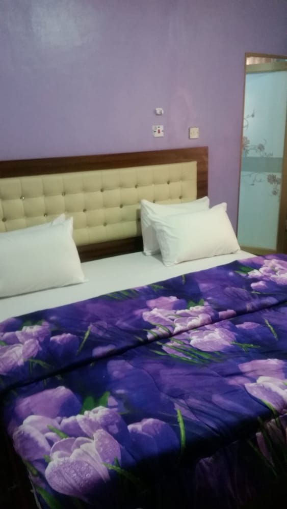 Deluxe Room, 1 King Bed