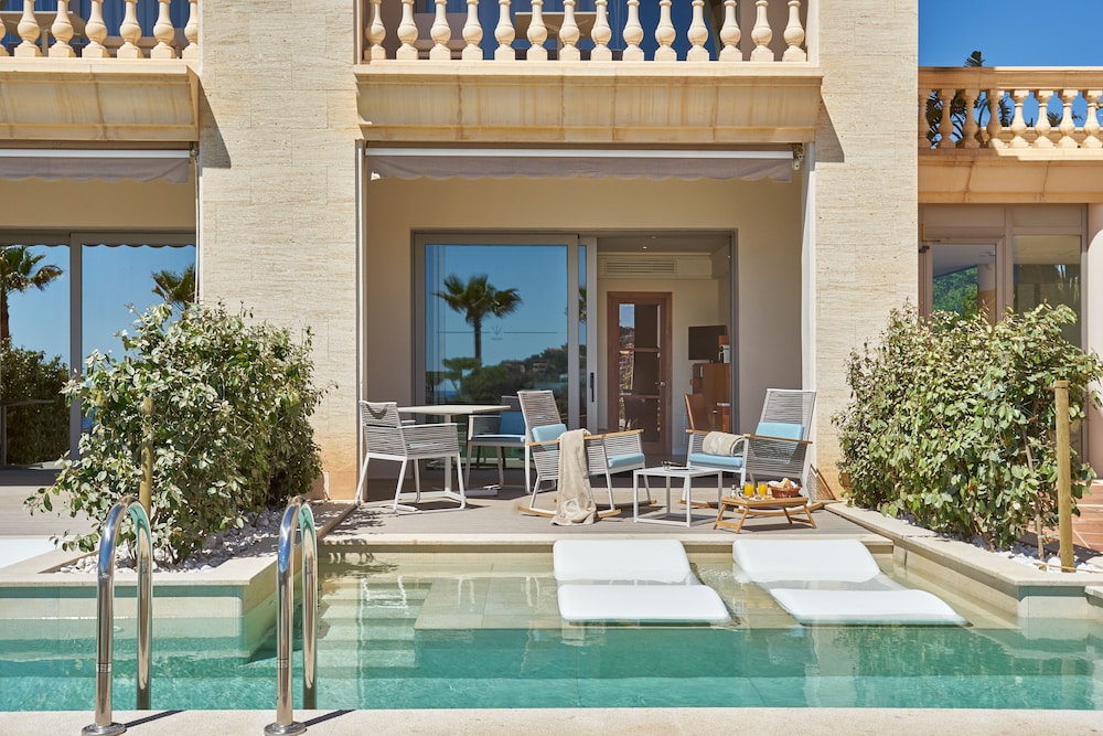 Habitación Doble Superior, Piscina Privada, Vista al Mar (Acceso Directo a la Piscina)