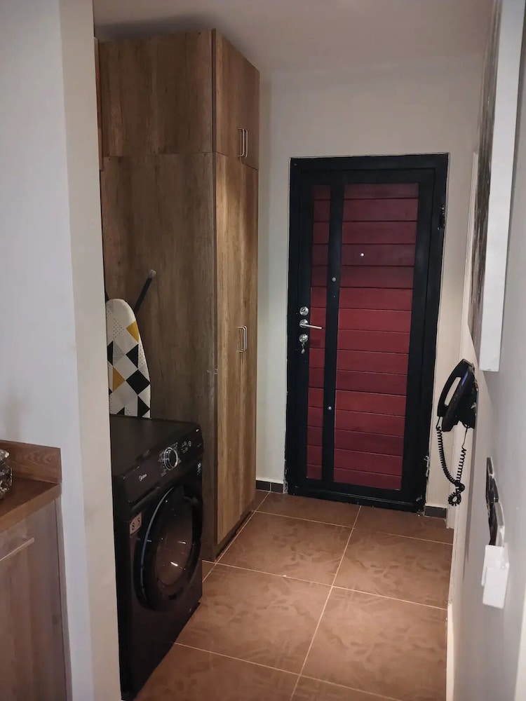 Luxury Studio Suite, City View photo 3