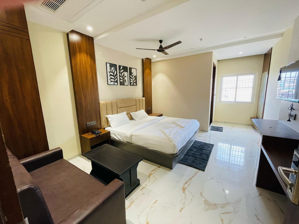 Club Room photo 1