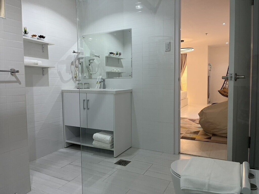 Premier Penthouse - Photo 15