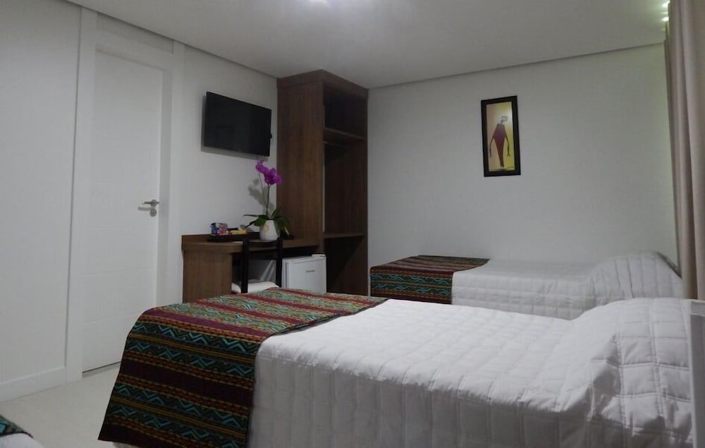 Standard Twin Room photo 2