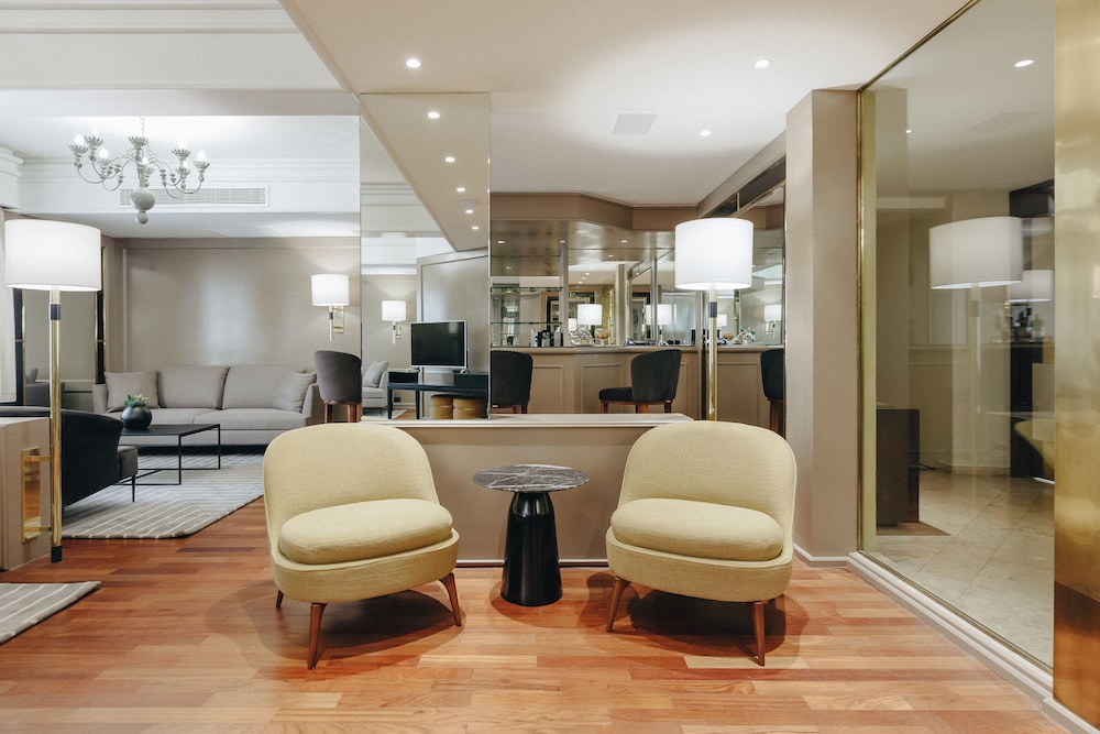 Available room