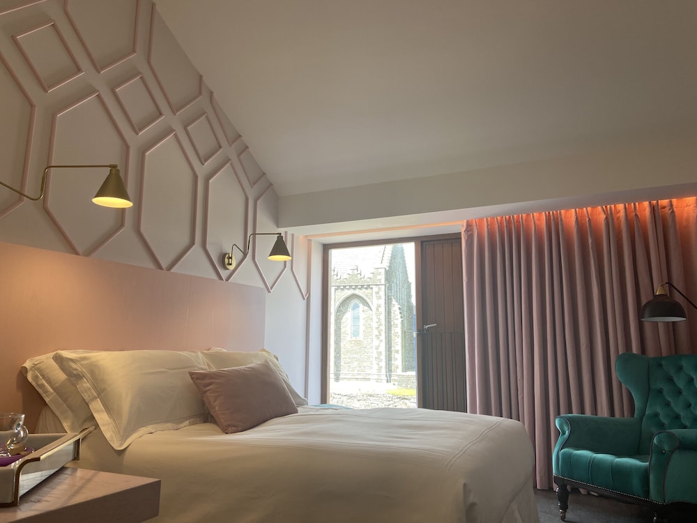 Standard Double Room - Photo 1