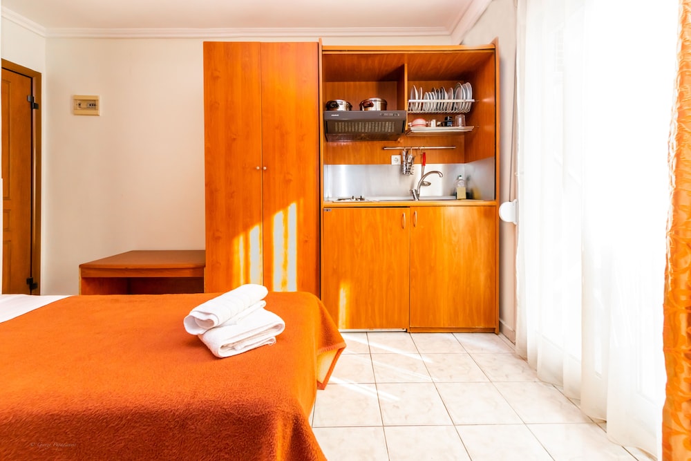 Family Triple Room photo 2