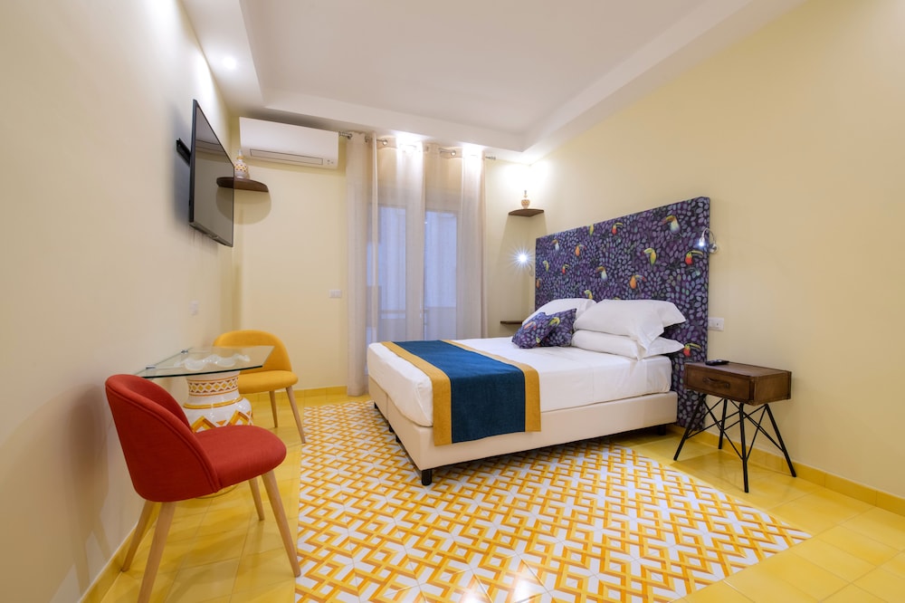 Superior Double or Twin Room, 1 Queen Bed, Balcony (Square) photo 1