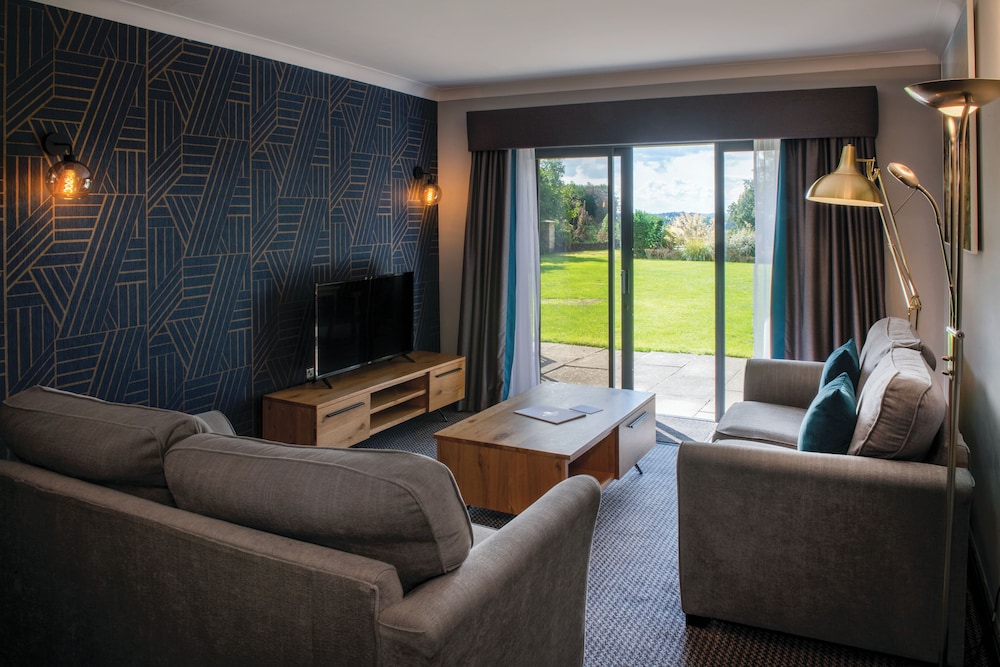 Premium Garden Apartment - One Bedroom photo 1