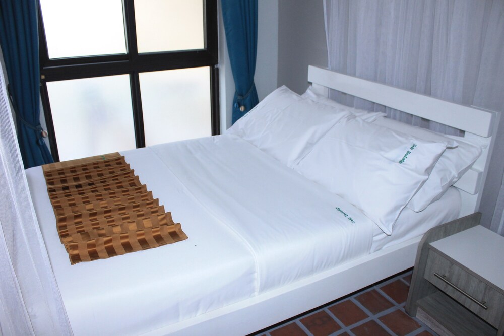 Deluxe Double Room, 1 Bedroom, Garden View, Ground Floor photo 3