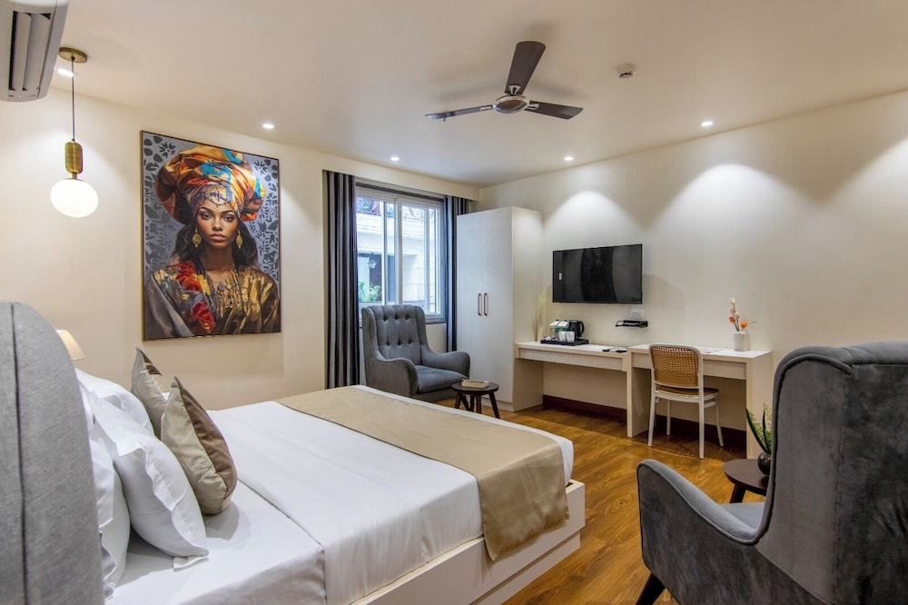 Standard Double or Twin Room, No Windows - Photo 4