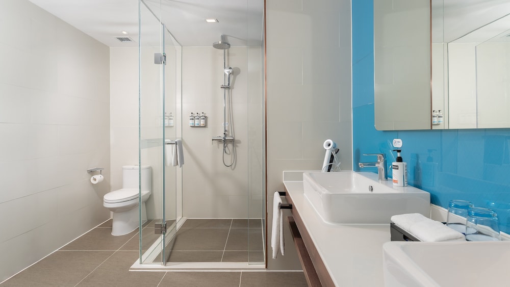 Suite, 1 Bedroom (Dining) - Photo 1