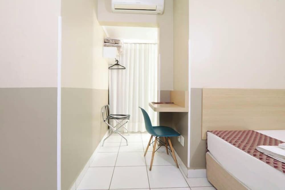 Superior Single Room, 2 Twin Beds photo 3