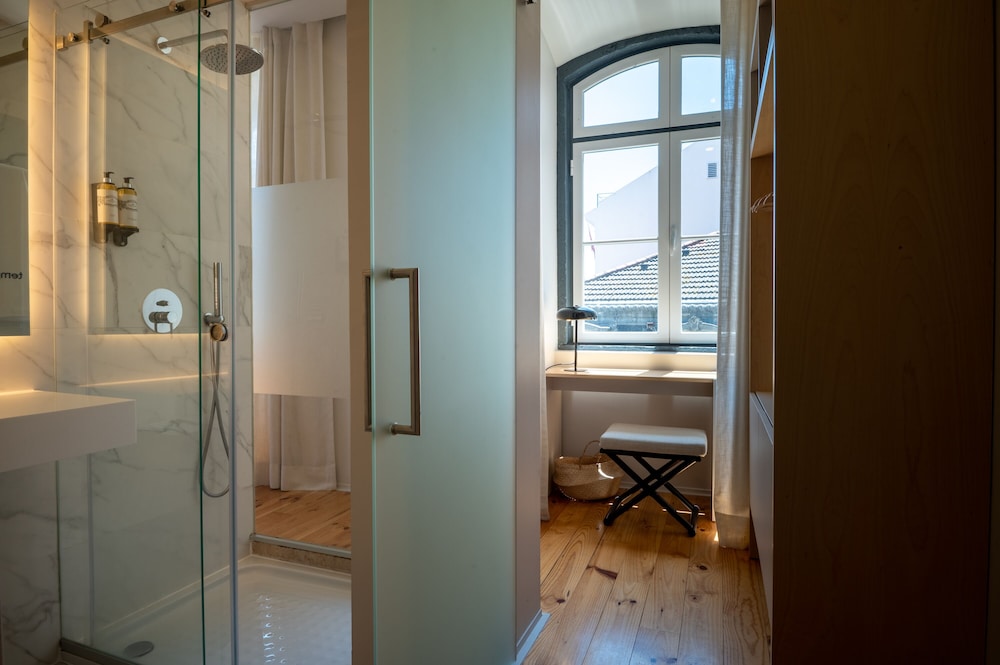 Premier Twin Room photo 3