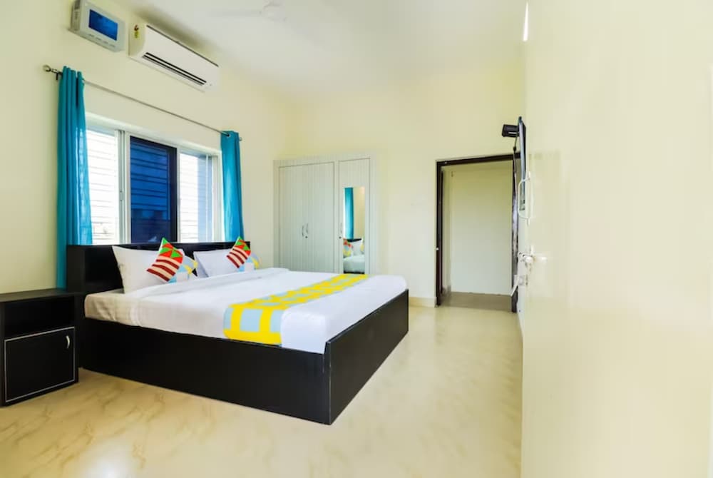 Deluxe Double Room, City View photo 1