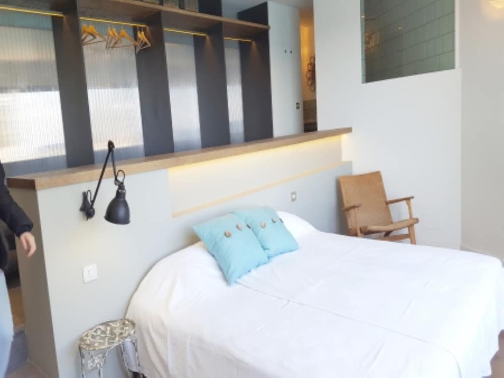 Casa familiar, 3 habitaciones, vista al mar